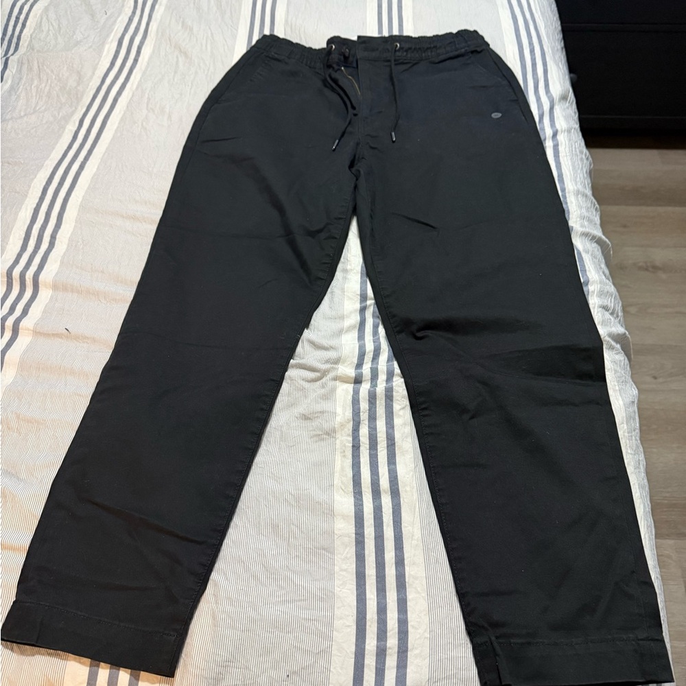 NWT American Eagle Outfitters Men's Black Joggers